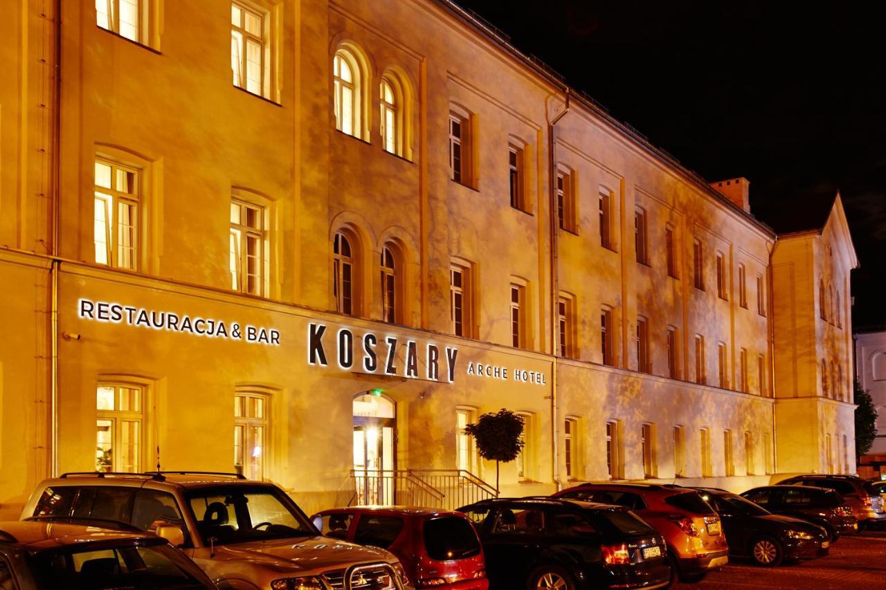 Koszary Arche Hotel Góra Kalwaria Exteriör bild